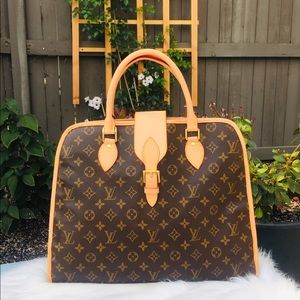 💙LIKE NEW🌸AUTH LOUIS VUITTON RIVOLI MONOGRAM BAG